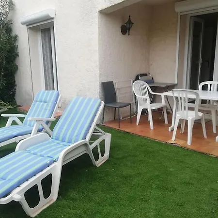 Vacances A St Raphael * Сен-Рафаэль